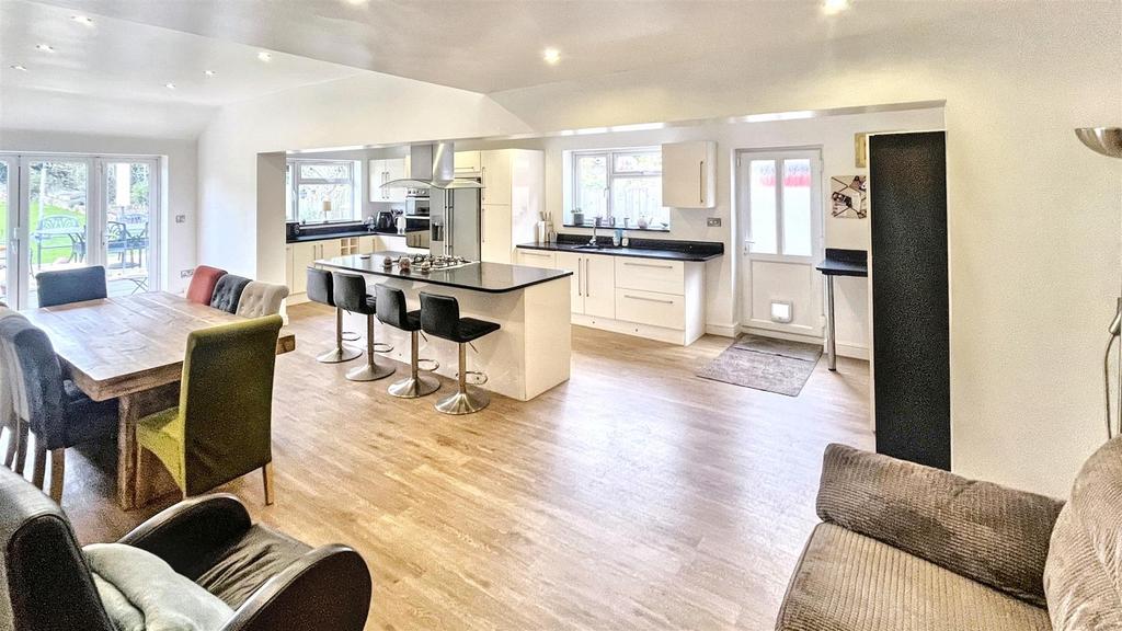 Open Plan Kitchen/Diner