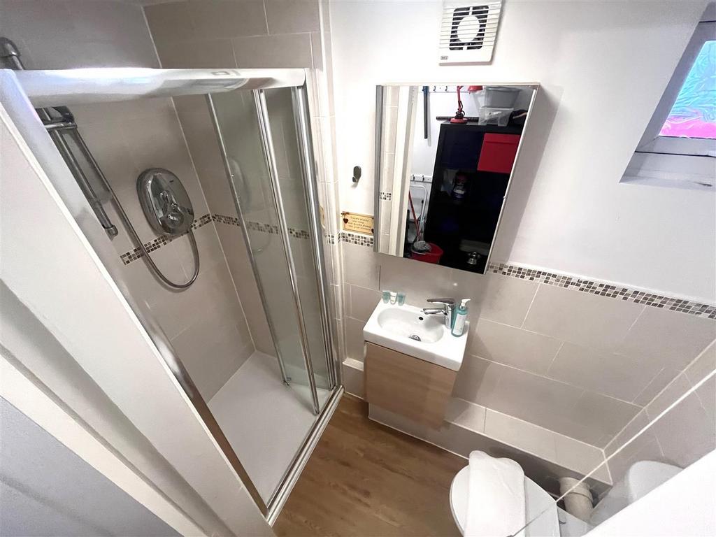 Ground Floor Shower Room
