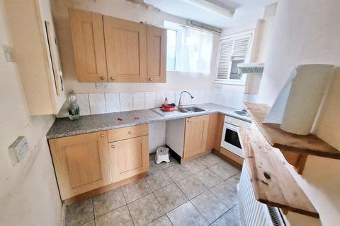 4 bedroom terraced house for sale, Bower Street, Maidstone ME16