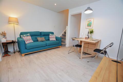86 Wilson Avenue, Mitcham, CR4 3JL