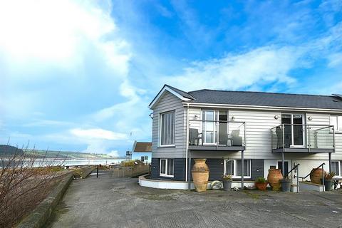 undefined, Ferryside SA17