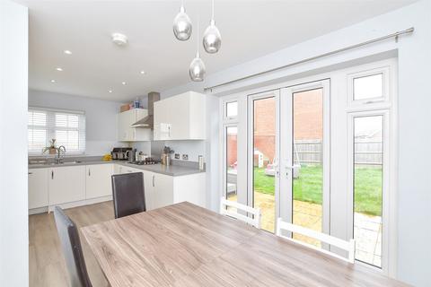 3 bedroom detached house for sale, Shipwrights Close, Emsworth, Hampshire