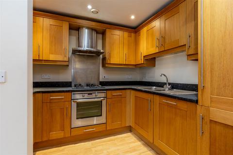 54a Oakfield Road, Clifton, Bristol, BS8 2BG