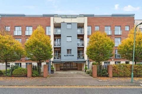 2 bedroom apartment for sale, Shotfield, Wallington SM6