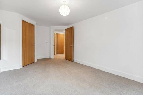 2 bedroom apartment for sale, Shotfield, Wallington SM6