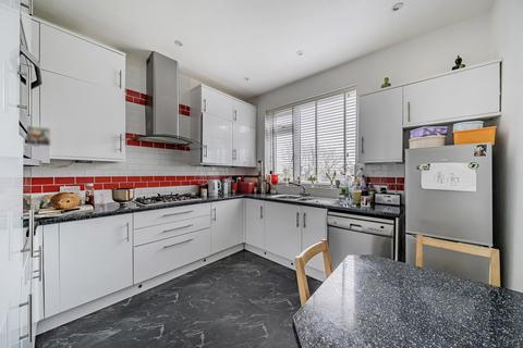 6 bedroom semi-detached house for sale, Bedford Avenue, Barnet, EN5