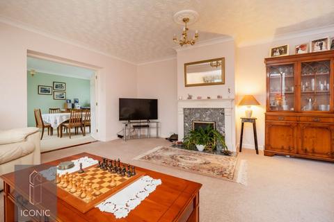 3 bedroom detached bungalow for sale, Layton Close, Drayton, Norwich