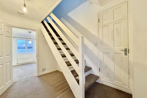 22 Lodge Drive, Truro, TR1 1TX