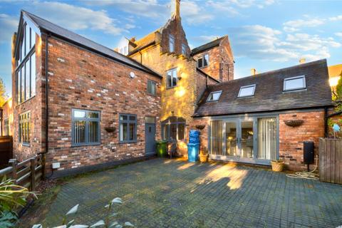 3 bedroom semi-detached house to rent, The Mews, Stourton Court, Bridgnorth Road, Stourton, Stourbridge, Staffordshire