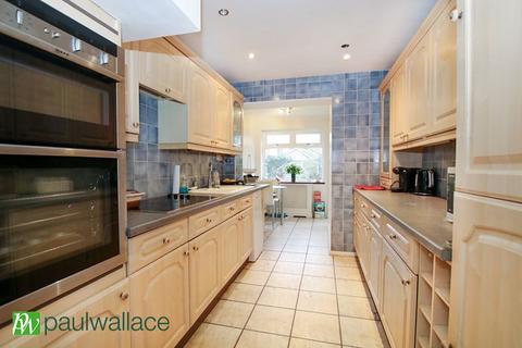 3 bedroom detached house for sale, Brinley Close, Cheshunt