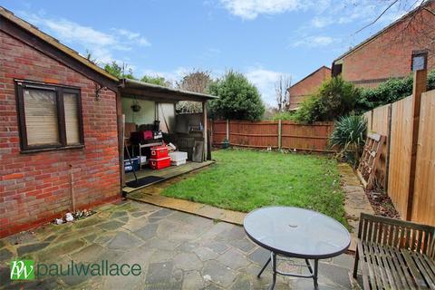 3 bedroom semi-detached house for sale, Campine Close, West Cheshunt