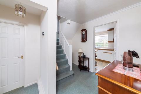 3 bedroom semi-detached house for sale, Tudor Close, Banbury