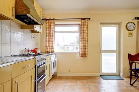 3 bedroom terraced house for sale, Nightingale Road, Edmonton