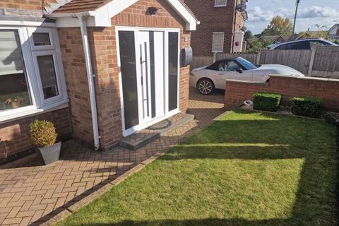 3 bedroom semi-detached house for sale, Bayliss Road, Nottingham