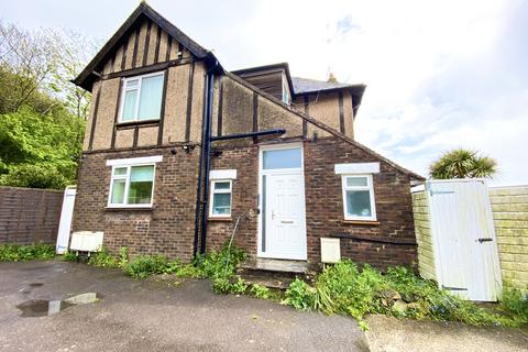 1 bedroom flat to rent, Treharne Close