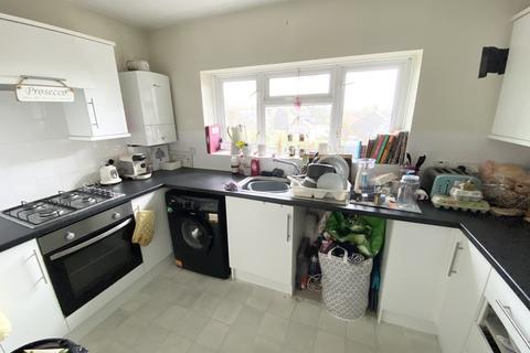 1 bedroom flat to rent, Treharne Close