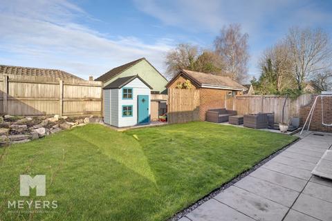 2 bedroom bungalow for sale, Kestrel Court|Ringwood|BH24