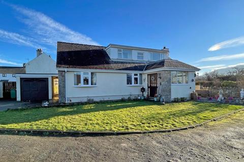 4 bedroom bungalow for sale, Garth Estate, Pontllyfni, Caernarfon, Gwynedd, LL54