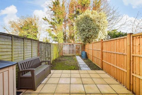 2 bedroom terraced house for sale, Churchwood Drive, Tangmere, Chichester, West Sussex