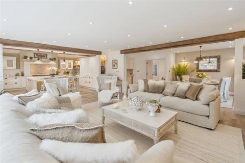 2 Burnham Close, Bourne End, SL8 5ST