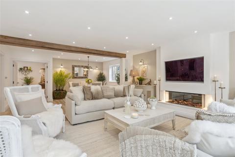 2 Burnham Close, Bourne End, SL8 5ST
