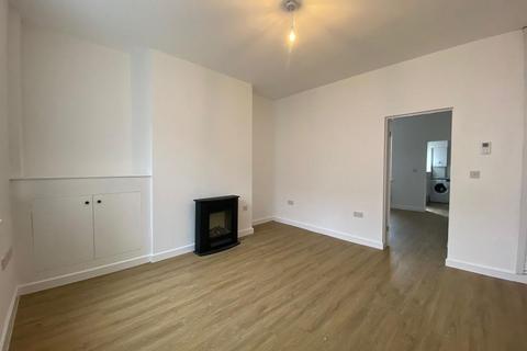 2 bedroom terraced house to rent, Midlothian Sreet, Clayton, Manchester, M11 4EP