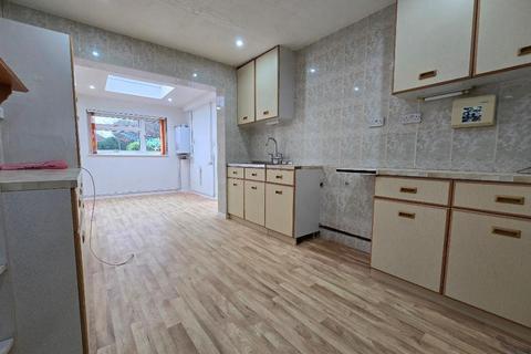 3 bedroom detached house to rent, Wick Chase, Southend-on-Sea, Essex, SS2 4TN