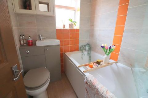 2 Arnold Close, Barton-le-clay, Bedford, MK45 4PD