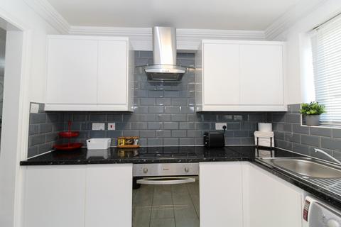 2 bedroom flat for sale, McRae House, South Norwood Hill, SE25