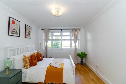 2 bedroom flat for sale, McRae House, South Norwood Hill, SE25