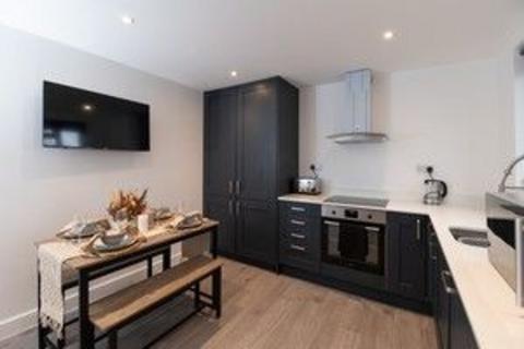 undefined, N12 Woodside Pk Rd 13B