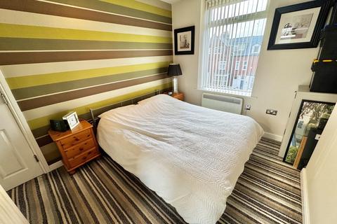 1 bedroom apartment for sale, Queens Parade, North Yorkshire YO12