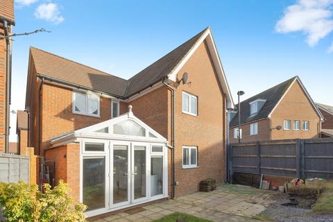 4 bedroom detached house for sale, Ightham Close, Kent DA3