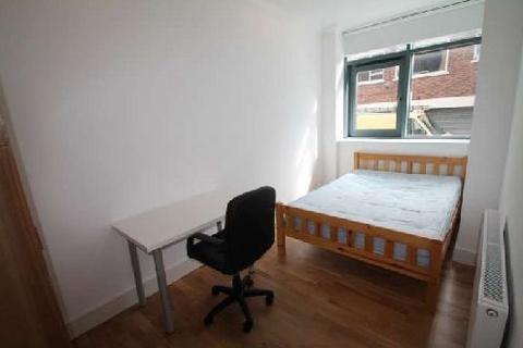 4 bedroom flat to rent, C Arthur Avenue, Lenton, Nottingham NG7