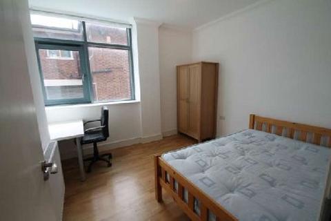 4 bedroom flat to rent, C Arthur Avenue, Lenton, Nottingham NG7