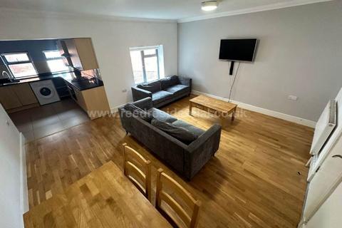 6 bedroom flat to rent, G Arthur Avenue, Lenton, Nottingham NG7