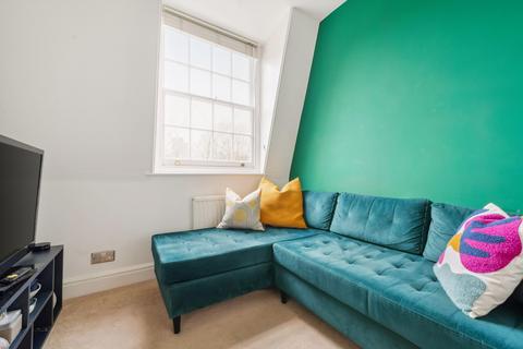 2 bedroom flat to rent, 25c Trinity Church Square, Southwark, London, SE1