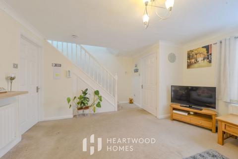 3 bedroom semi-detached house for sale, Autumn Glades, Hemel Hempstead, HP3 8UB