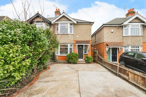 2 bedroom semi-detached house for sale, Regents Park Road, Southampton SO15