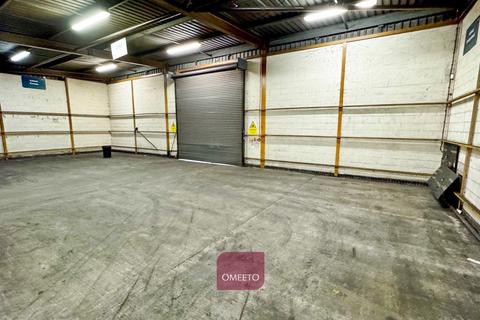 Industrial unit to rent, Lichfield Road, Burton-On-Trent DE14