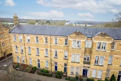 3 bedroom townhouse for sale, Brigade Place, Caterham, CR3