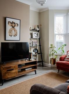52 Kingsdown Road, London, E11 3LP