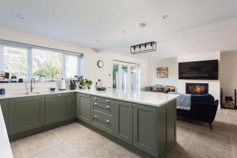 5 bedroom detached house for sale, Manor Close, Upper Poppleton, York