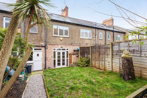 4 bedroom terraced house for sale, Southcroft Road, London SW16