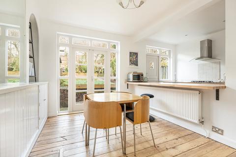 4 bedroom terraced house for sale, Southcroft Road, London SW16