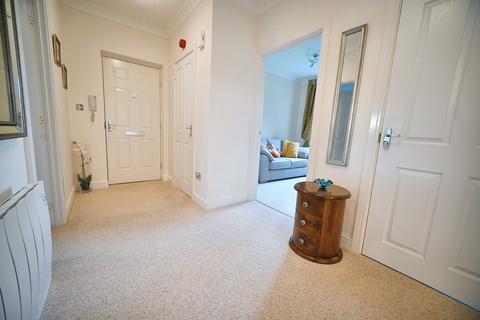 2 bedroom apartment for sale, Wergs Hall, Wolverhampton WV8