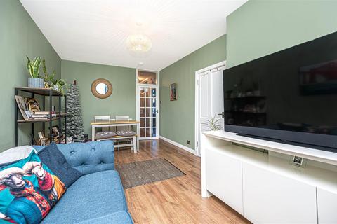 1 bedroom ground floor flat for sale, Flat 2, 184 Main Street, Newmills, KY12 8SY