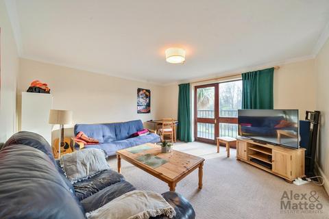 2 bedroom flat for sale, Rotherhithe Street, Rotherhithe, SE16