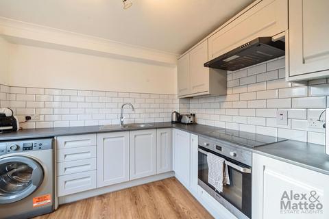 2 bedroom flat for sale, Rotherhithe Street, Rotherhithe, SE16