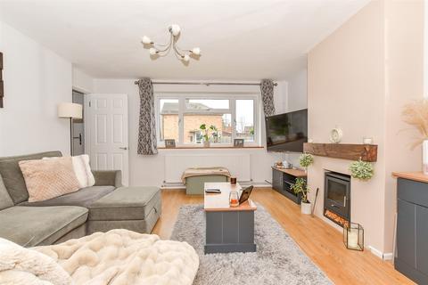 3 bedroom end of terrace house for sale, Quaker Drive, Cranbrook, Kent